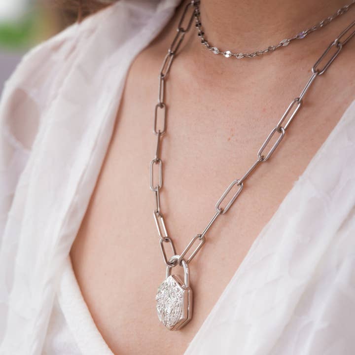 This is Eden - Wholesale Pendant/charm necklace - Don't Give Up Locket Necklace Bundle - White Gold1