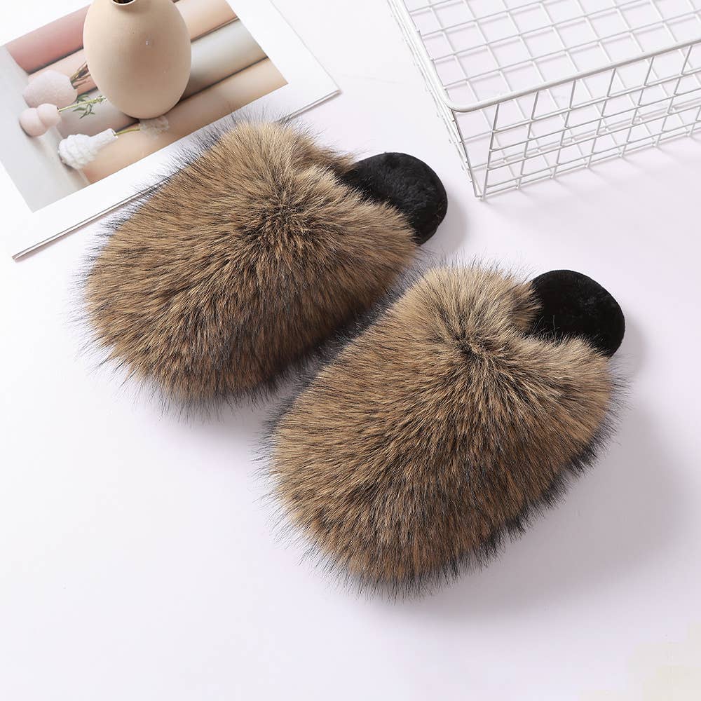 Sensibling Corp. - Wholesale Slippers - Women's - Brown Fluffy Faux Fox Fur Indoor Floor Slippers0