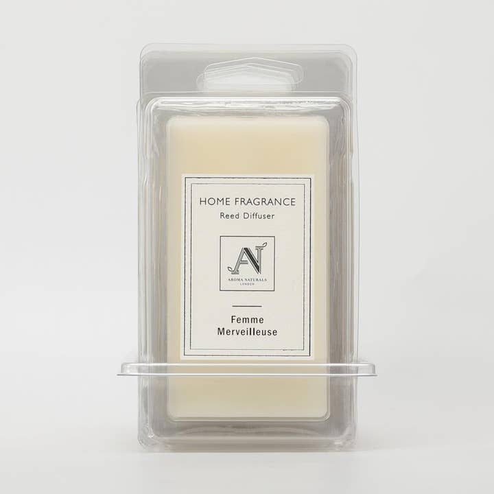 Fondant de cire parfumé au beurre de karité, parfum Femme Merveilleuse 68g pour la vente par Aroma Naturals