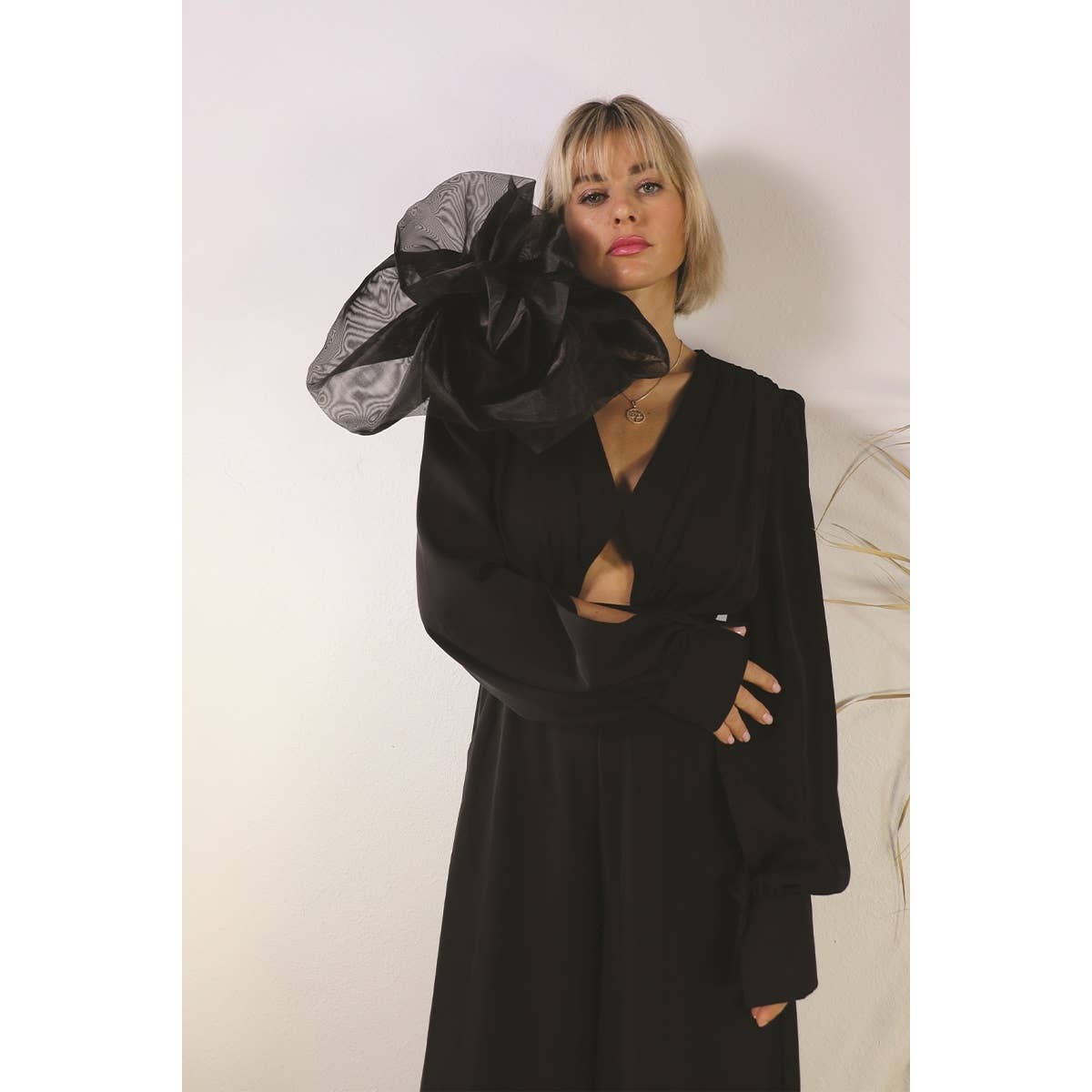 BLACK ORGANZA FLOWER BROOCH for wholesale on Faire5