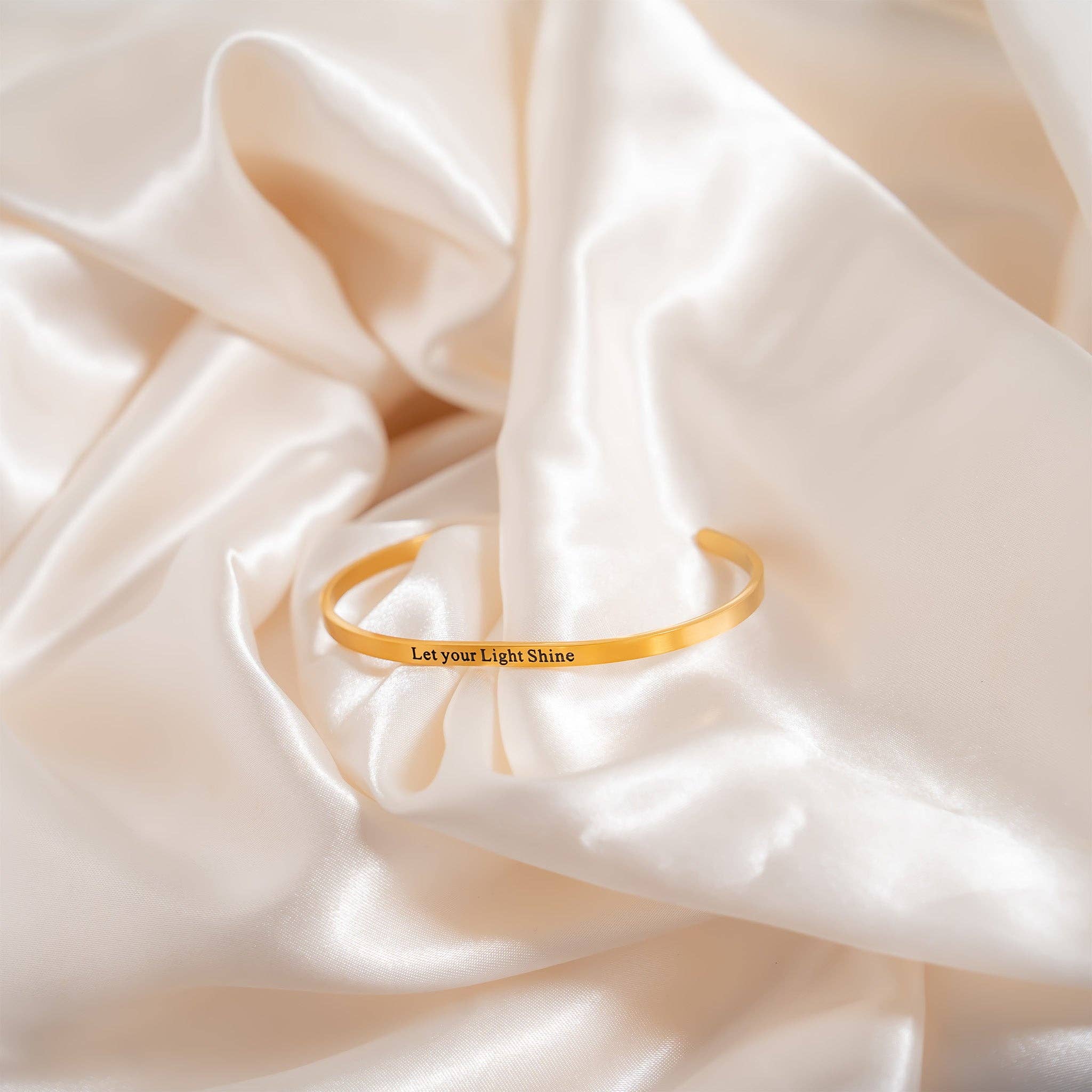 WJW - Wholesale Bangle Bracelet - 18K Gold PVD Stainless Steel Let your Light Shine Bracelet3