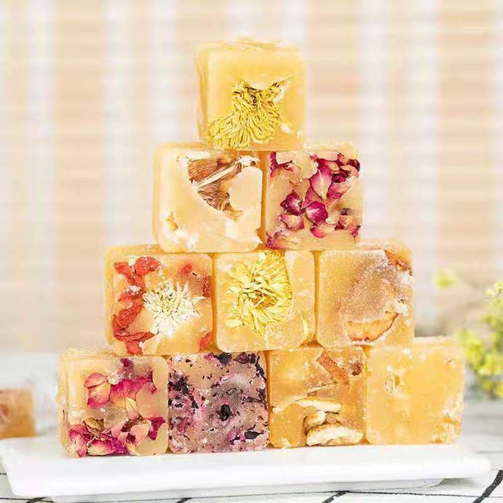 The Grateful Tea Co - Wholesale Sugar/Sweetener - Gourmet Honey Sugar Cubes with flowers and fruit