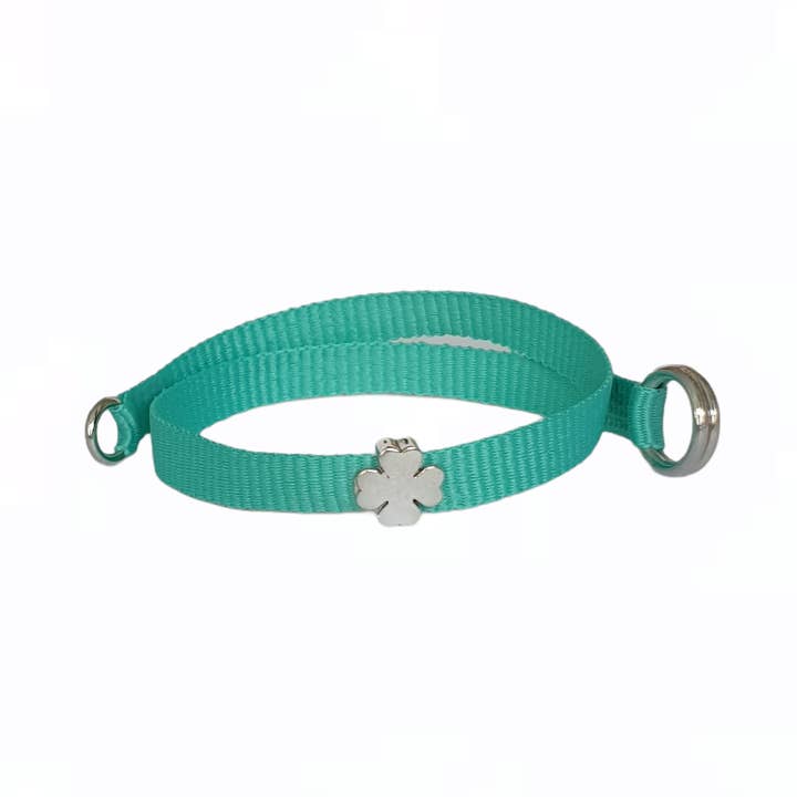 BRACCIALE ACQUA QUADRIFOGLIO MON PETIT per la vendita all'ingrosso da parte di Smartever Srl