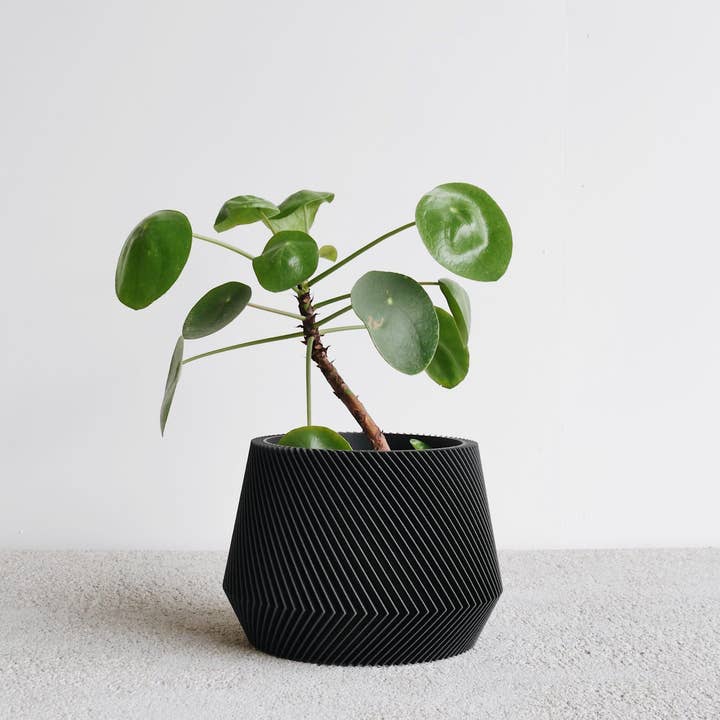 MINIMUM DESIGN - Wholesale Plant Pot - Large OSLO Geometric Planter5
