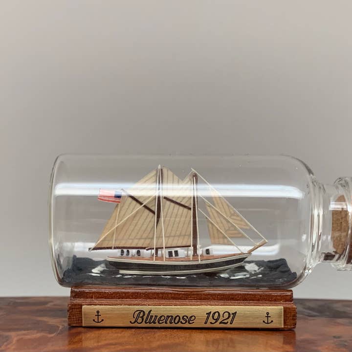 Bluenose 1921 for wholesale by Sailor's Crafts