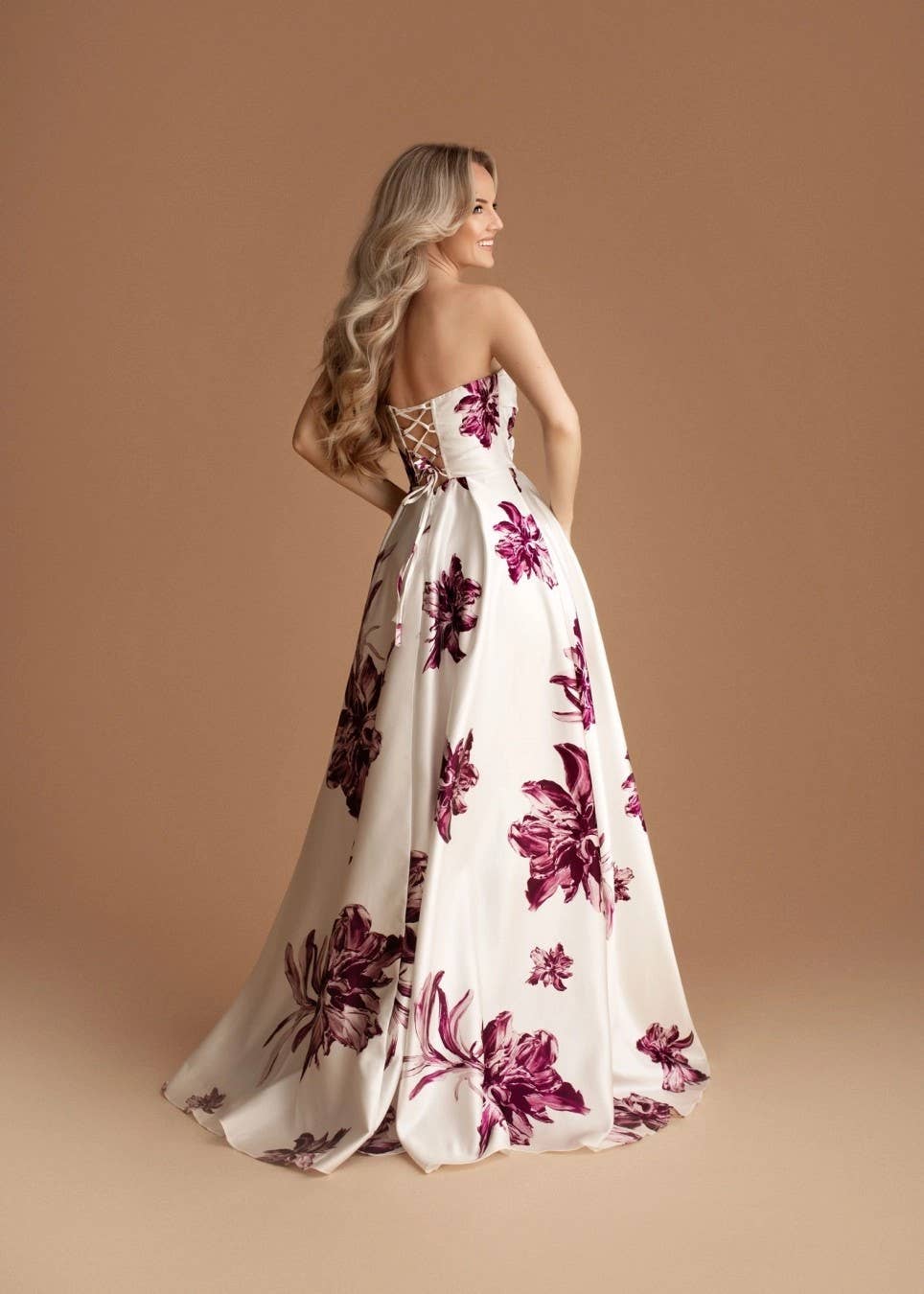 Eva & Lola - Epsilonn - Wholesale Gown - Women's - HM2505 - Strapless floral evening dress with back lacing5