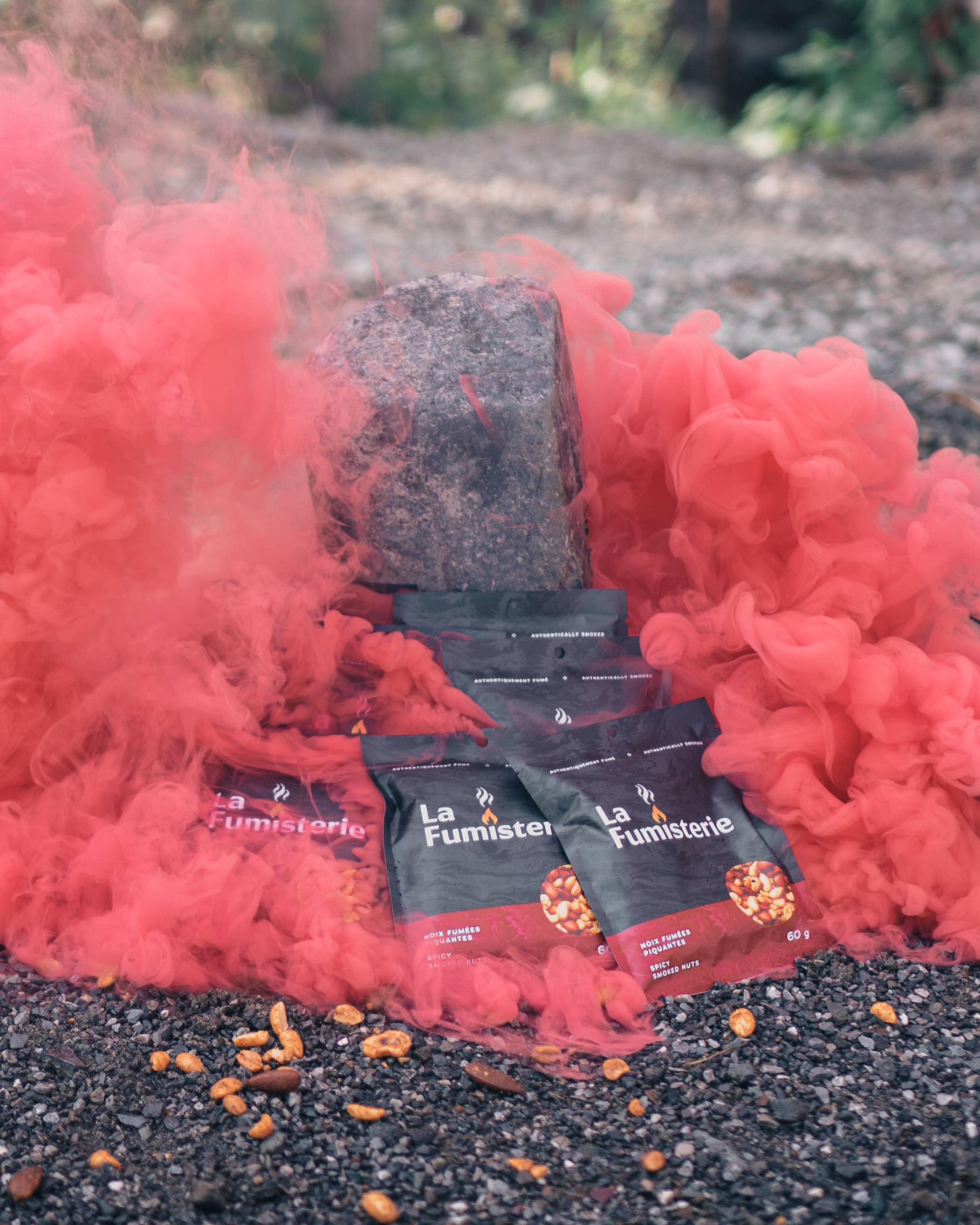 La Fumisterie - Wholesale Nuts - Noix Fumées Piquantes1