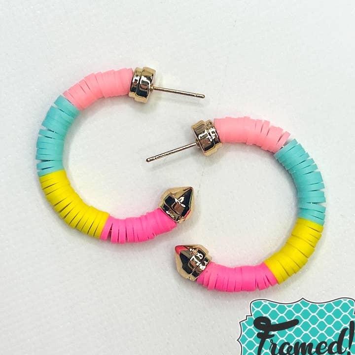 Hoepeloorbellen met tropische kralen voor wholesale door Framed By Sarah