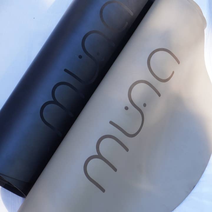 MUNA WELLNESS - Wholesale Yoga Mat - Oval Yoga Mat1