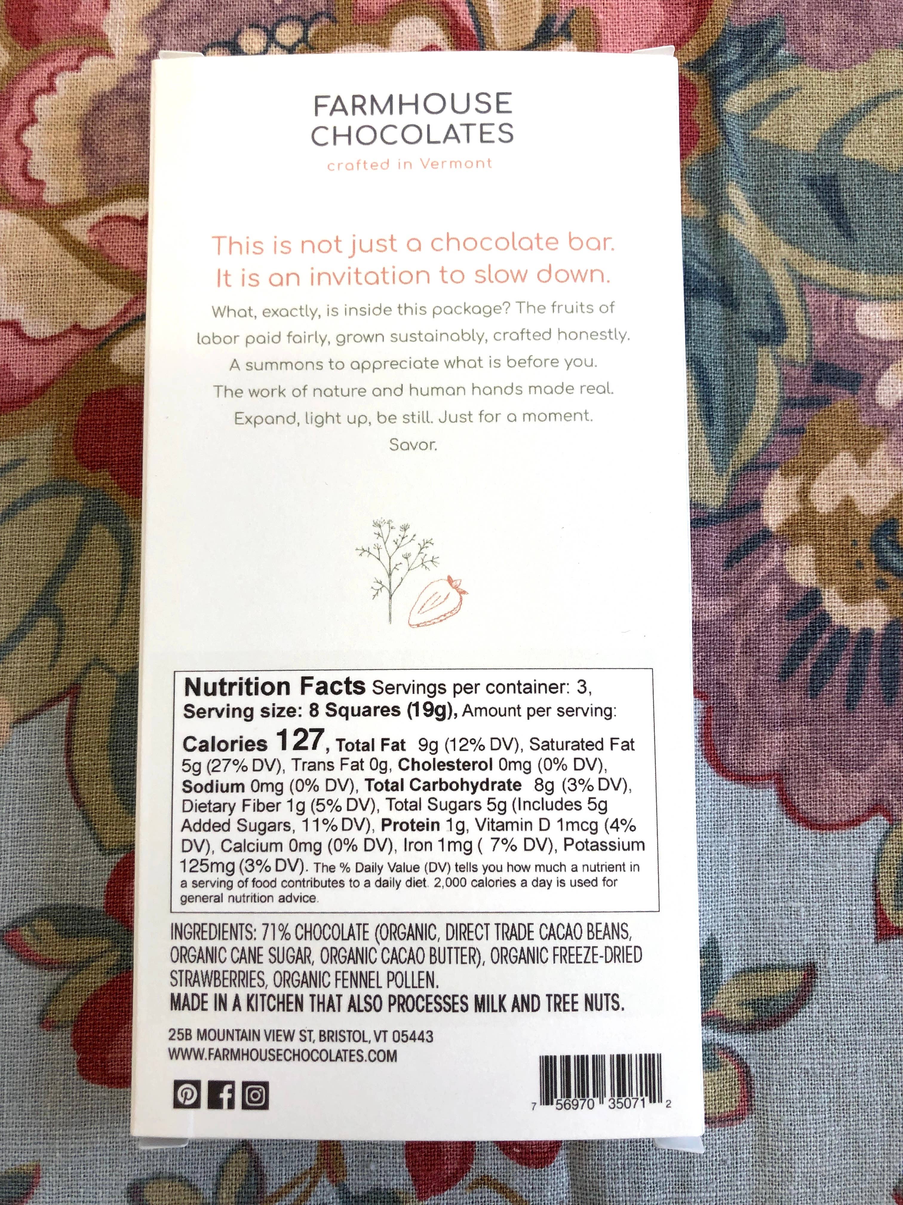 Farmhouse Chocolates - Wholesale Chocolate Bar - 71% Organic Chocolate Bar w/ Fennel Pollen & Strawberries9