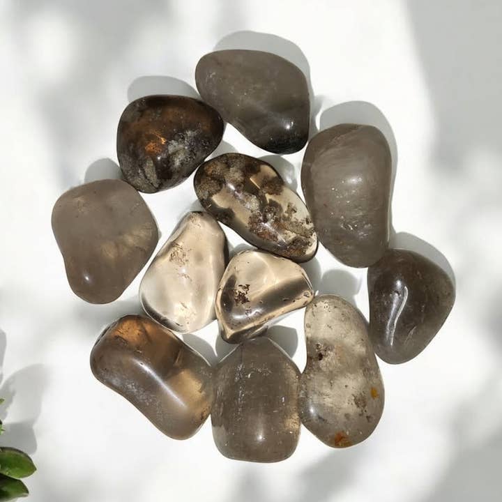 Cuarzo Ahumado Canto Rodado para venta al por mayor de Magic Moon