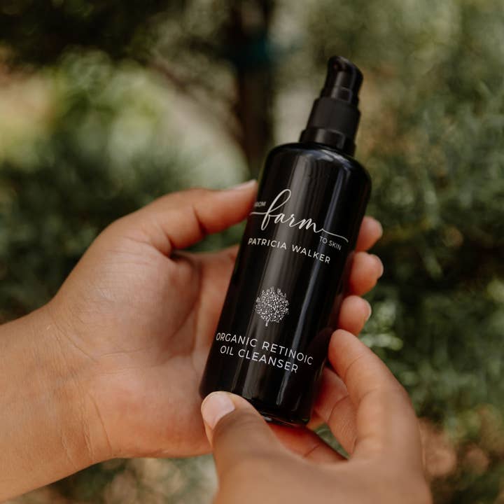 Farm to Skin - Wholesale Facial Cleanser - Organic Retinoic Oil Cleanser2