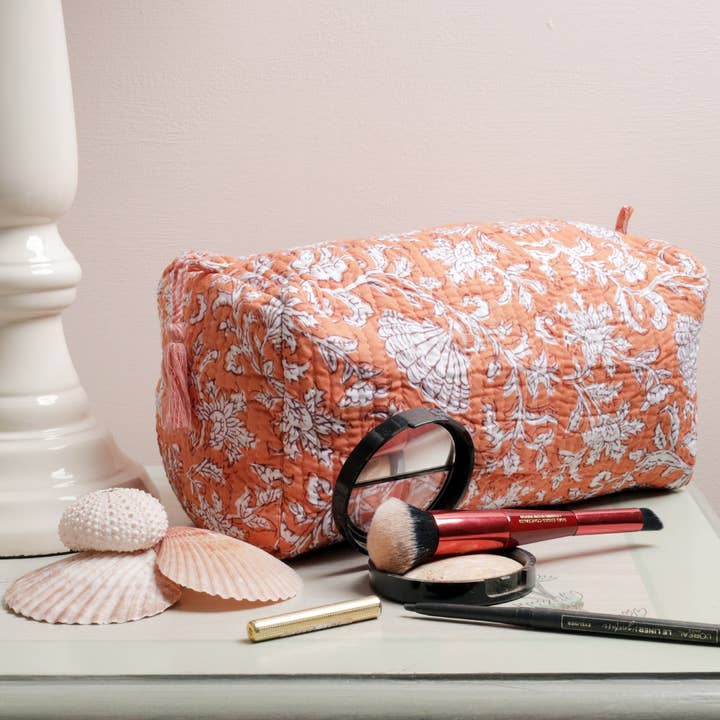 Cream Cornwall - Wholesale Makeup/Cosmetic Bag - Coral Seashell Flower Cosmetic Bag - Small