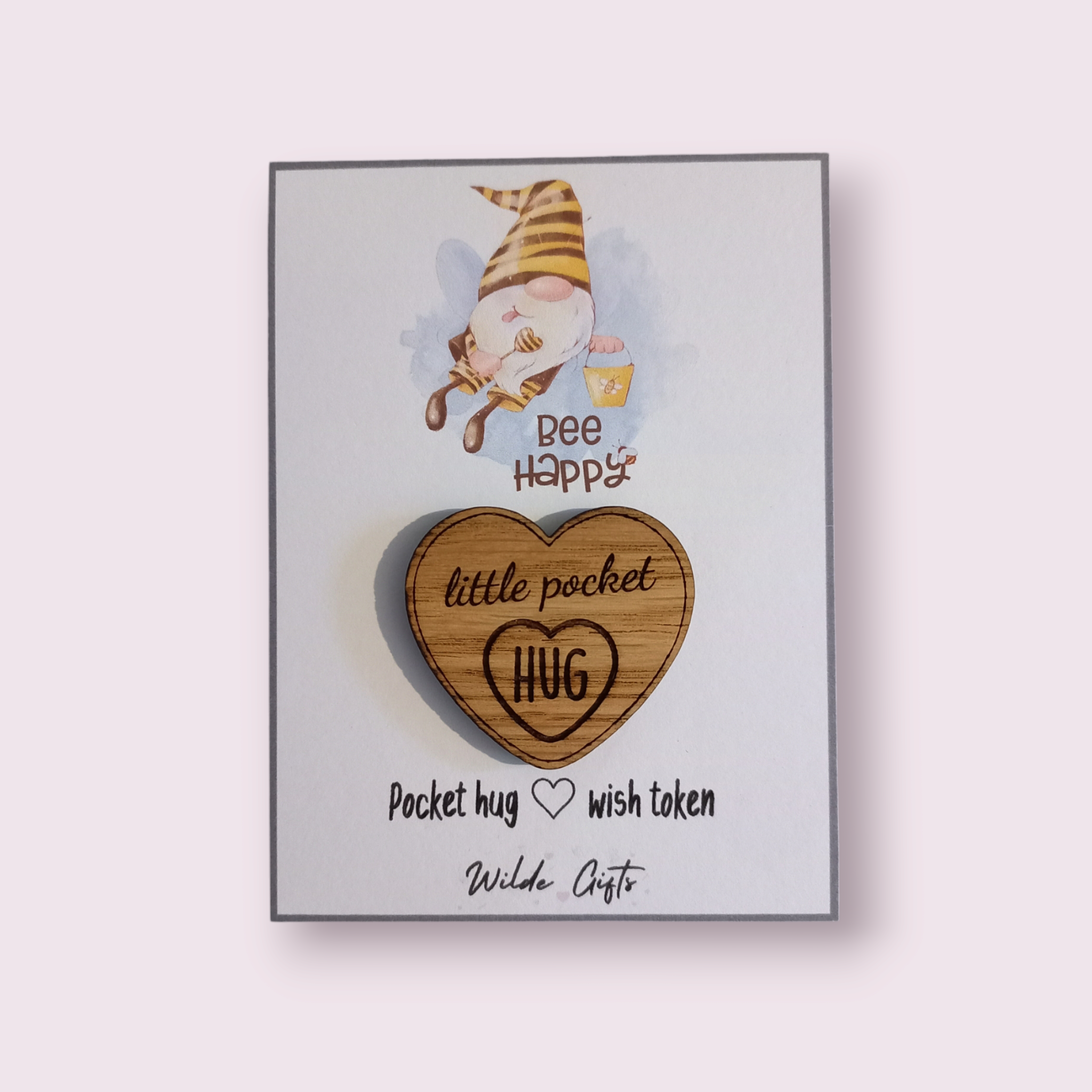 Wilde Gifts UK – wholesale Keepsake coin/token – Be happy pocket hug  0