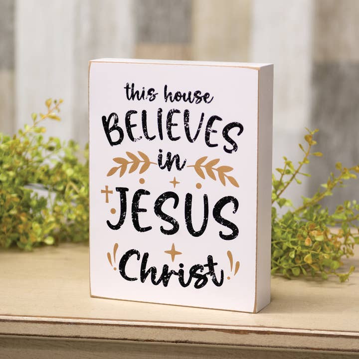 The Hearthside Collection - Wholesale Desk/Tabletop Sign - This House Believes In Jesus Box Sign1
