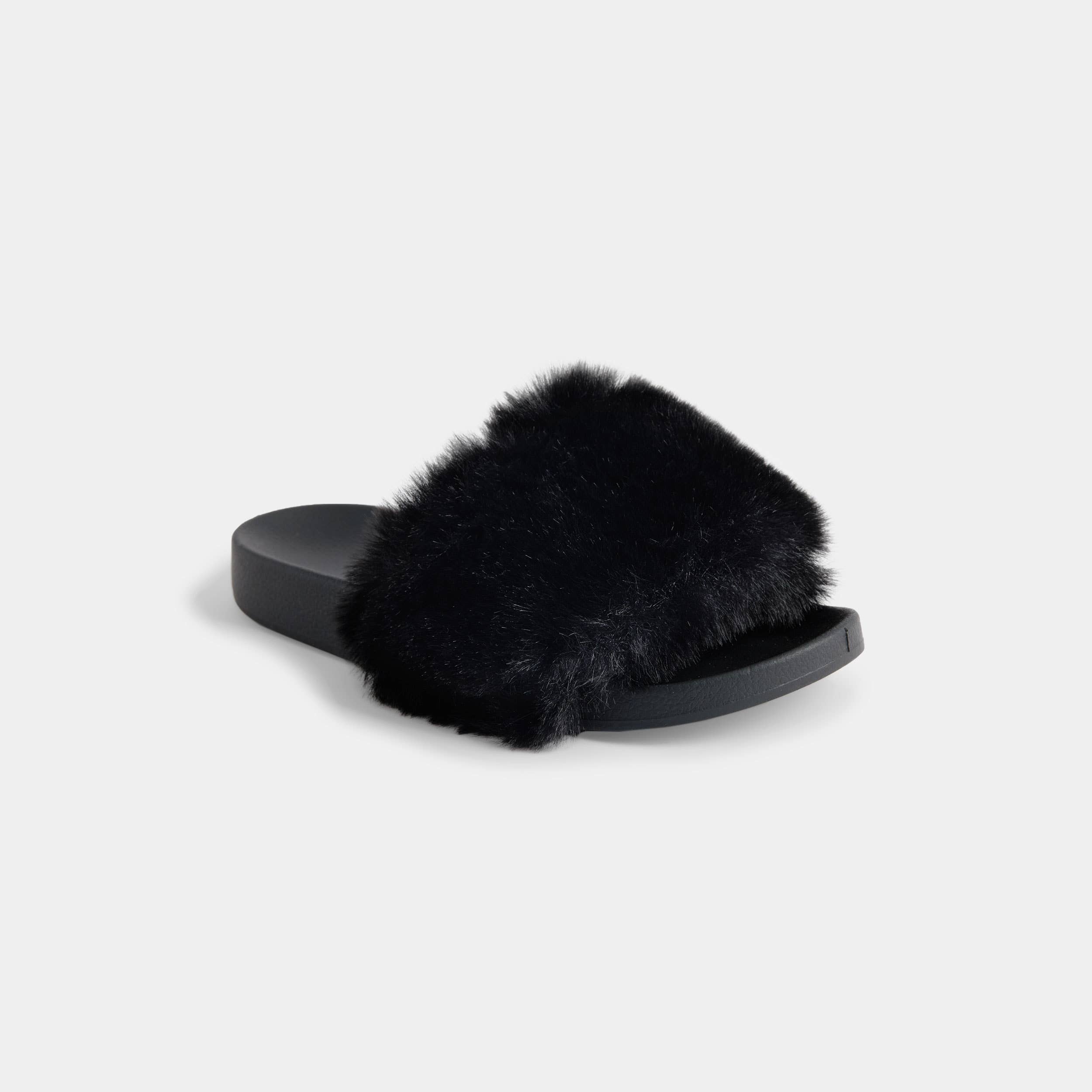COCO + CARMEN - Wholesale Belt - Women's - Fuzzy Slides1