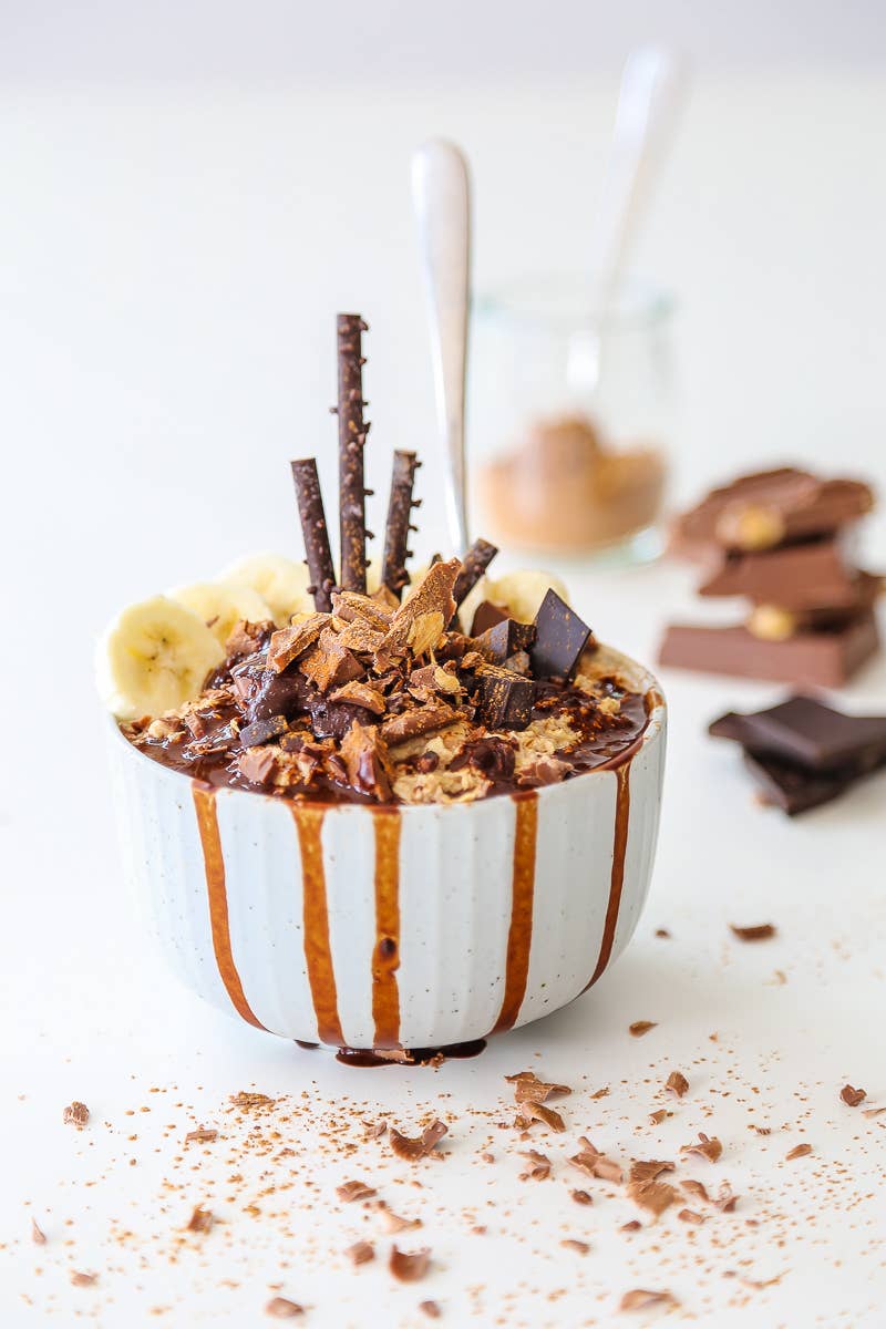 The Protein Ball Co – wholesale Breakfast cereal – Classic Chocolate 385g Bag x 46