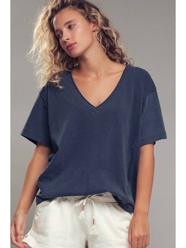 Urban Daizy - Wholesale T-Shirt - Women's - Vintage Wash V-Neck Cotton Tee20
