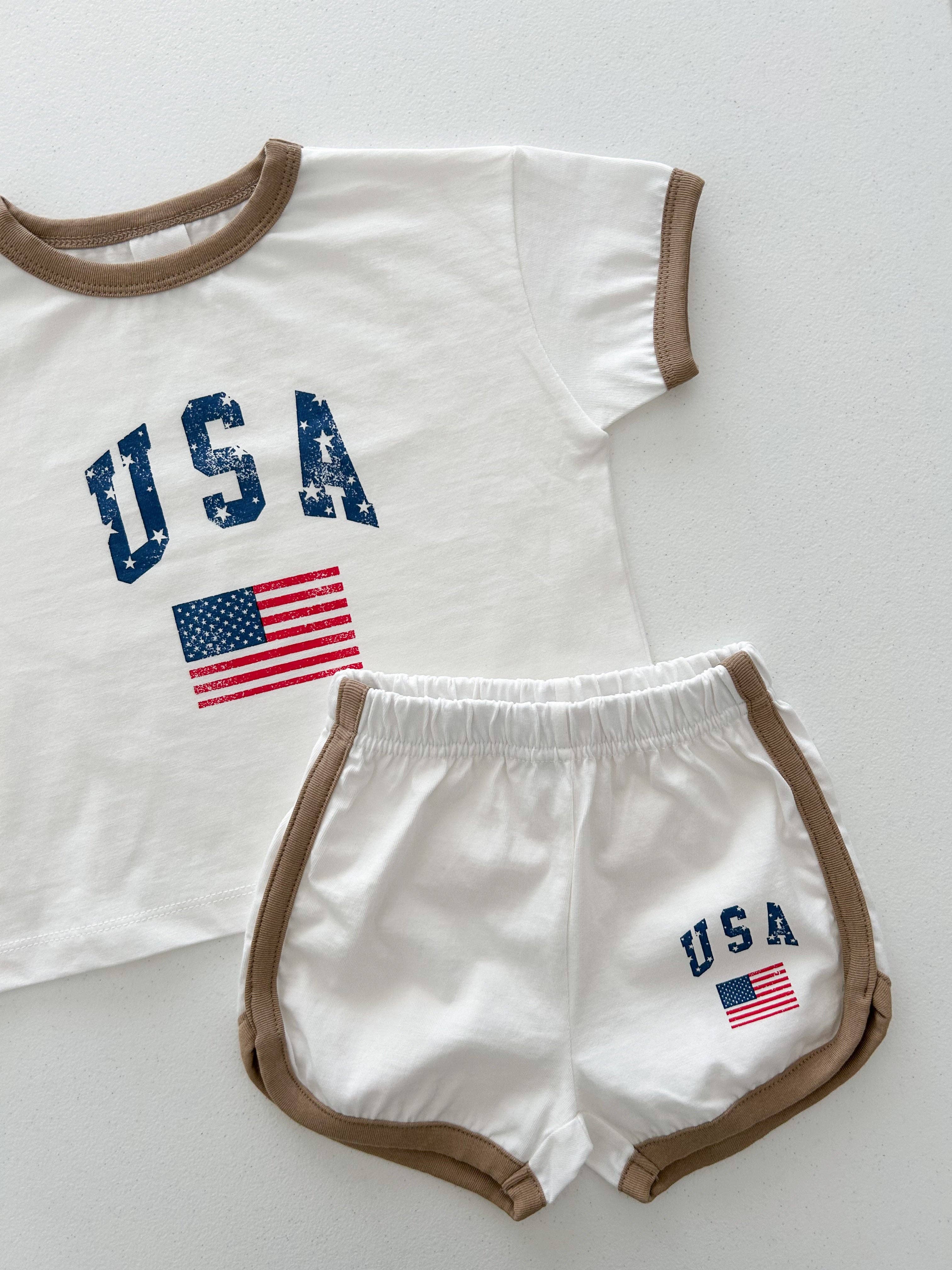 At Noon - Wholesale Top en short set - Kinderen - [At Noon Original Design] Kinderen Vintage Print USA Ringer T-shirt en Shorts Set (8m-7j) - 3 Kleuren15