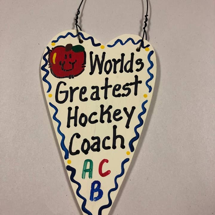 Schulhockeytrainer 3043 Der weltbeste Eishockeytrainer für den Großhandel von Nannie and B's Crafts