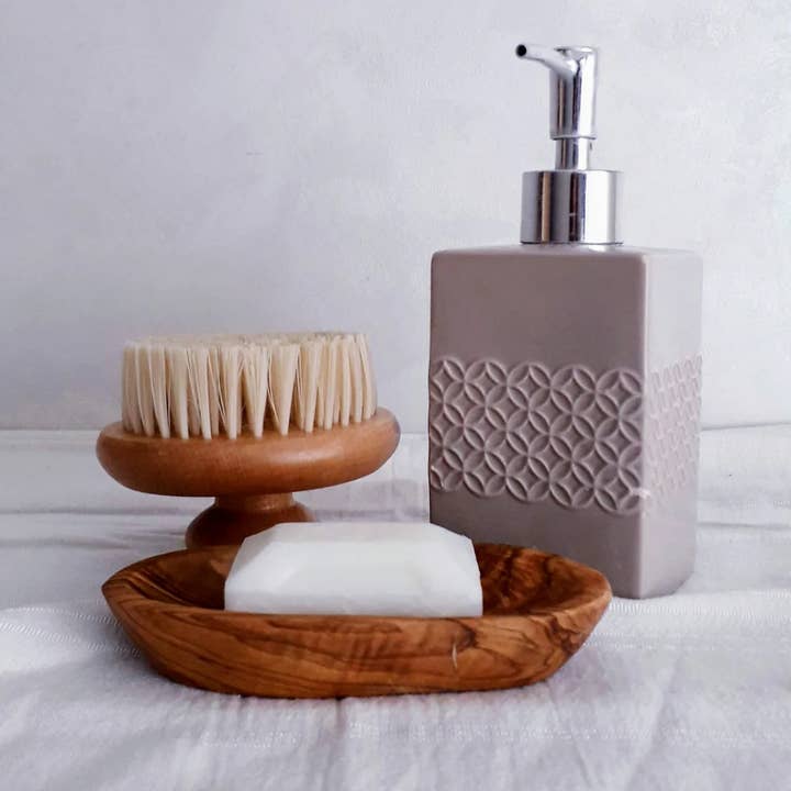 High crafty - Wholesale Bath Soap Dish - 🧼 Wooden Soap Dish – Hand Carved from Walnut Wood3