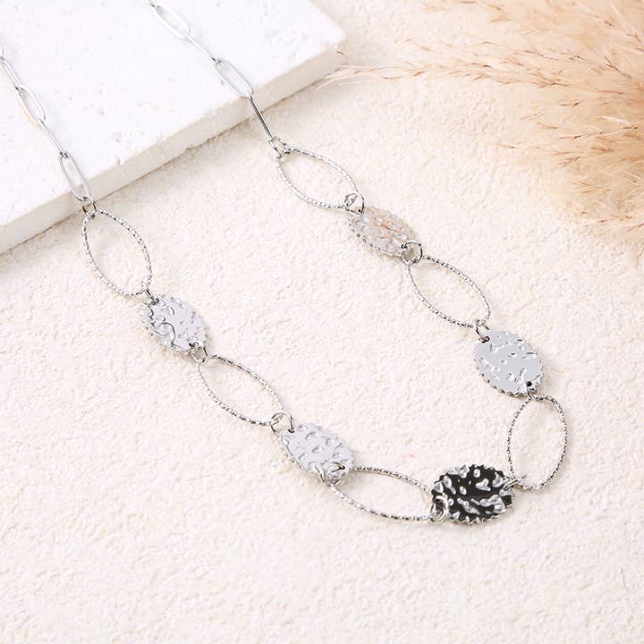 Sølvcollier med skiftevis teksturerede ovale led for engroshandel hos JOYA