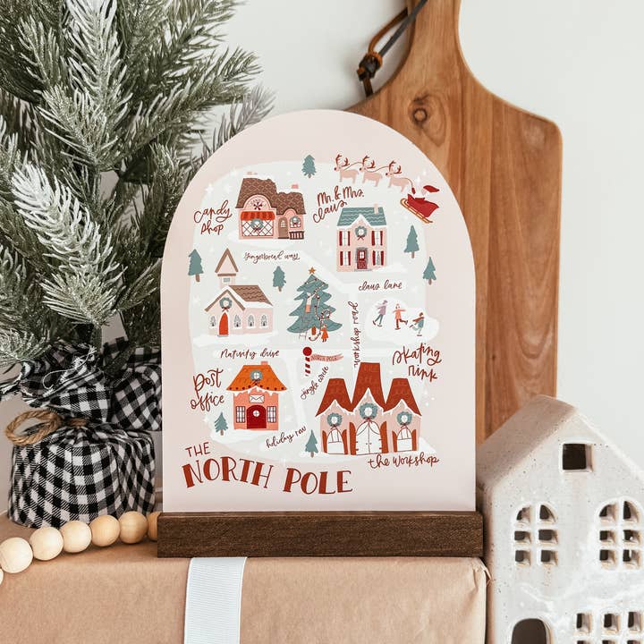 Carte du Pôle Nord Mini Arche | Panneau de Noël pour la vente par Knotty Design Co.
