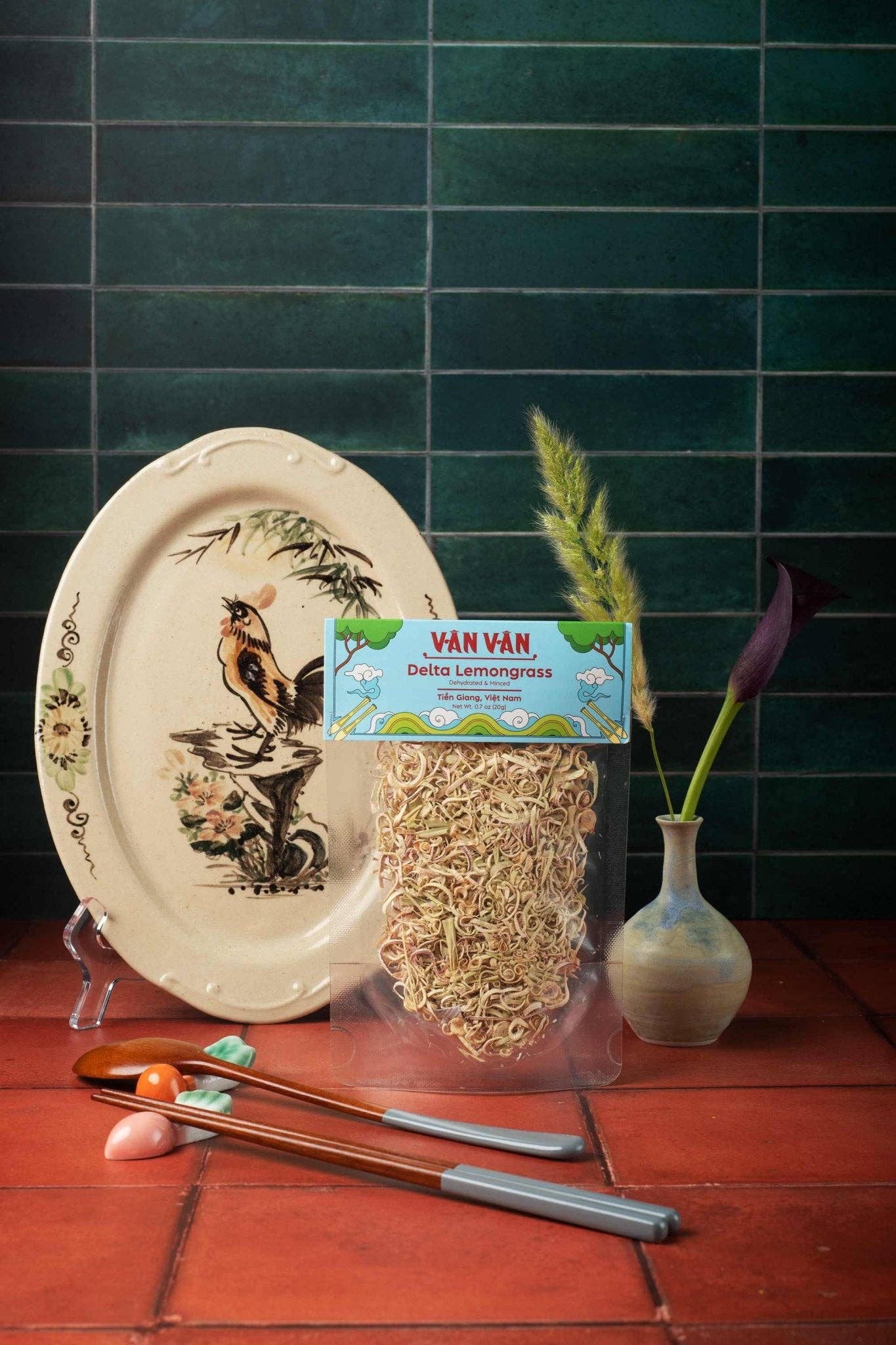 Vân Vân - Wholesale Herbs - Delta Lemongrass Dried Herb - Single-Origin1