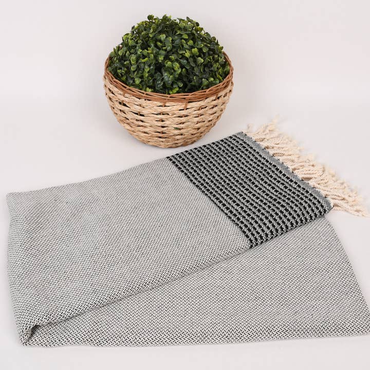 Organic Turkish Towels - Wholesale Beach towel - Luxury Turkish Beach Towel Personalized, Elegant Pareo Towel4