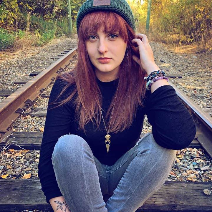 Peacock & Lime - Wholesale Pendant/Charm Necklace - moon phases // half moon, waxing, waning crescent moons, new5