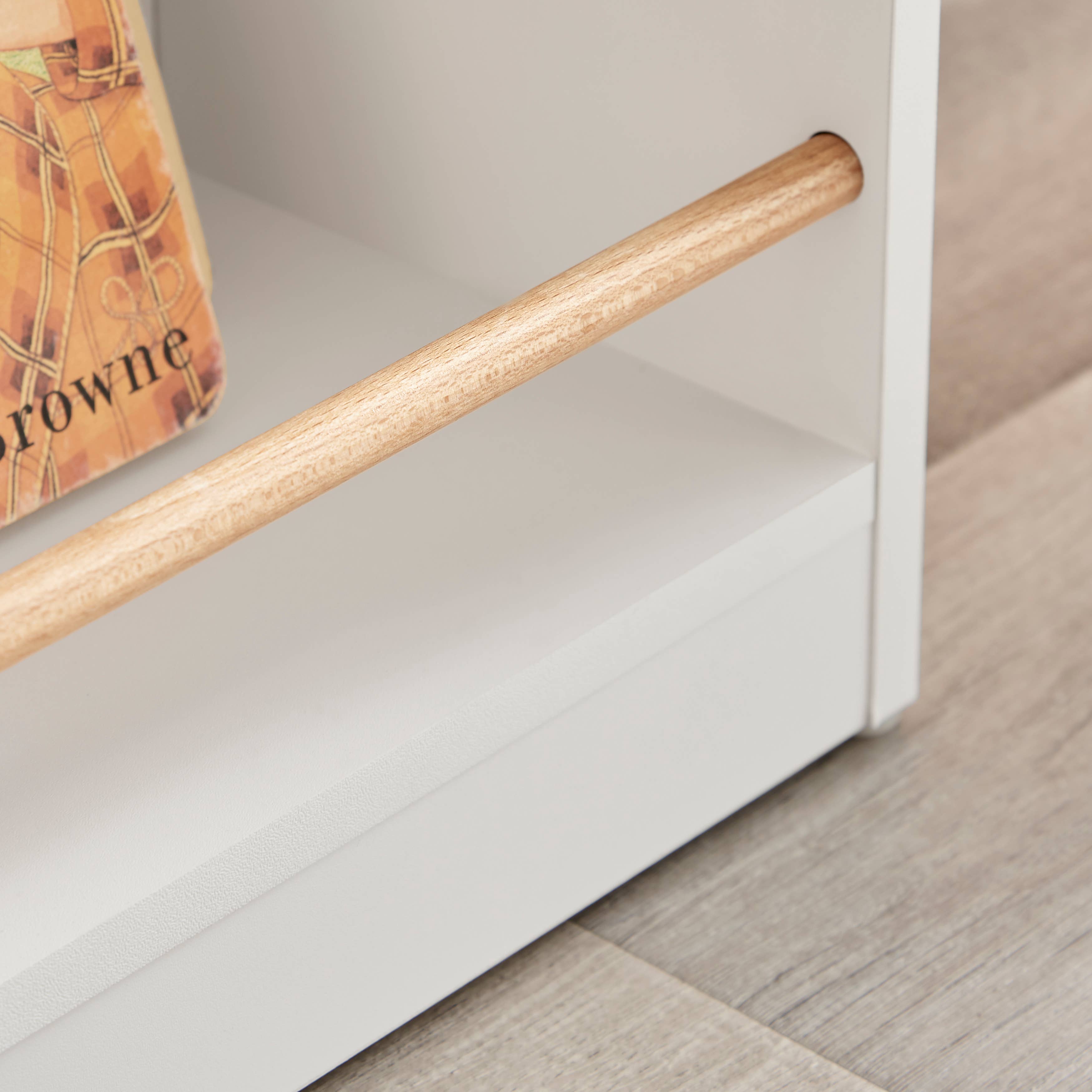 Danya B - Vendita all'ingrosso Librerie - Libreria autoportante per bambini a 3 livelli bianca Steiner con aste10