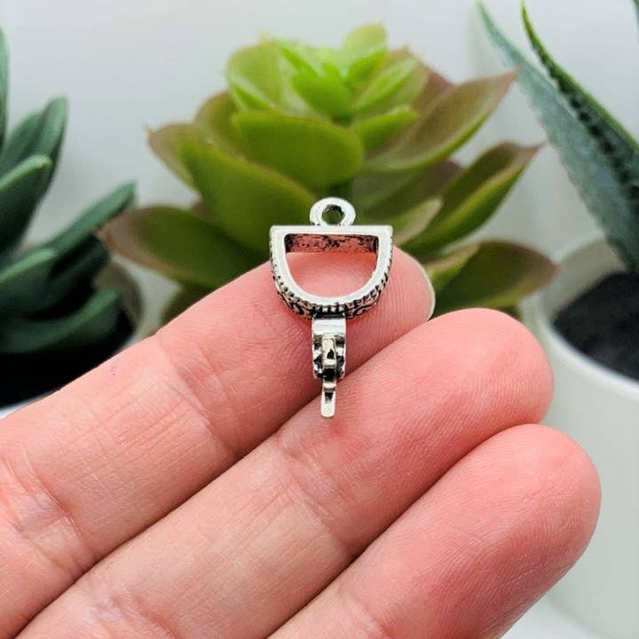 Guerrilla Charm - Wholesale Individual Charm/Pendant - Silver Cowboy Spur Charms, 23x12mm2