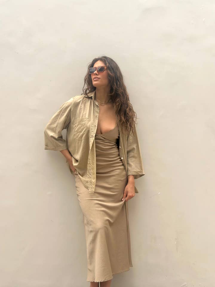 Camisola Samba Mocha por atacado de AMIRA Collective