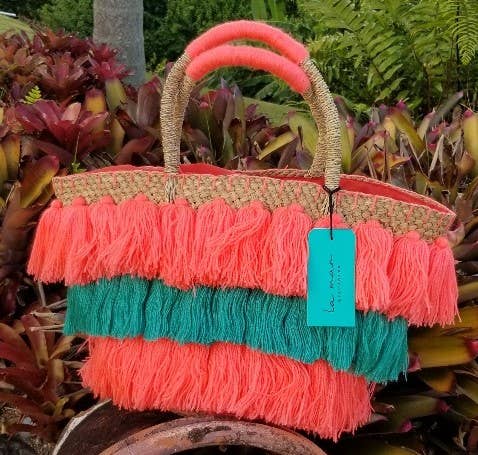 La Mar - Wholesale Beach Bag - All Tassels Bag (LMH07)2