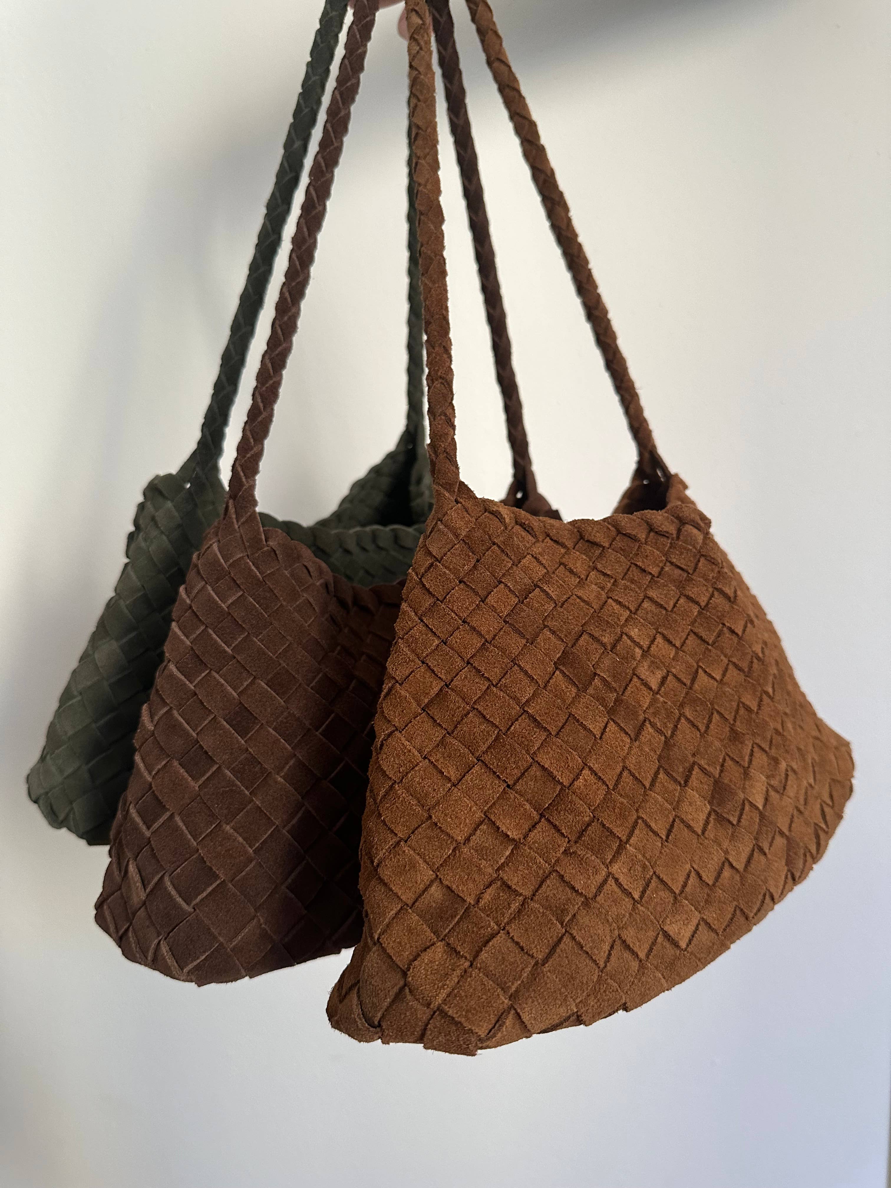 Zhade – Großhandel Schultertasche – Damen – ROSY SMALL Schultertasche aus Wildleder11