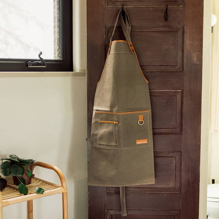 Townsite Canvas Utility Apron for wholesale by Steel & Clover