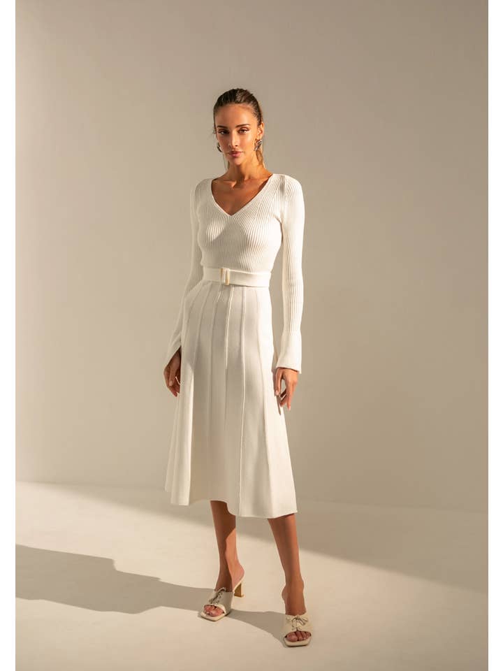 Nenya Fashion Limited - Wholesale Dress - Women's - Knitted Belted V-neck Midi Dress Stephanie