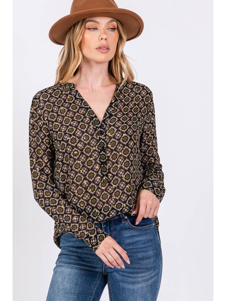 Sage + Fig - Wholesale Blouse - Women's - MULTI DIAMOND PRINT BLOUSE (ST71039) 1