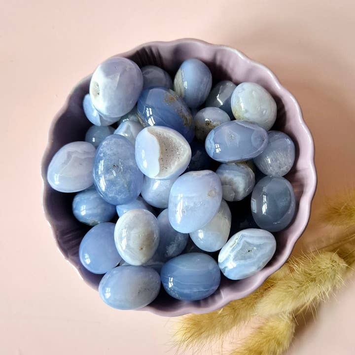 Moonlight Gemstones - Wholesale Spiritual Stone/Crystal - Gemstone Druzy Blue Lace Agate Hand Stones (3-5 cm) Tumbled Stones / Palm Stones