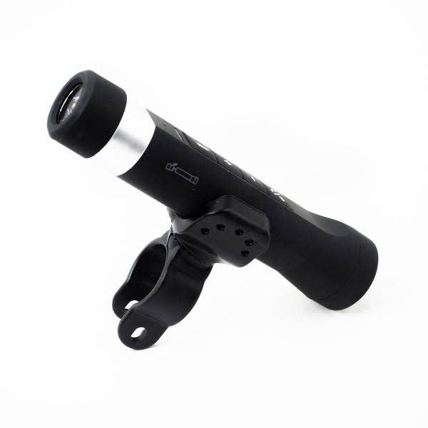 Lampe de poche Trailblazer avec haut-parleur pour la vente par Mad Man