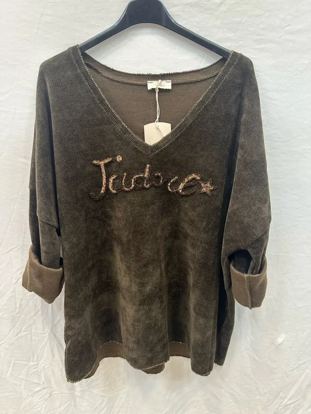 Mimi & Gogo - Wholesale Sweatshirt - Women's - Velvet Sweatshirt I love @4589_HVJadore5