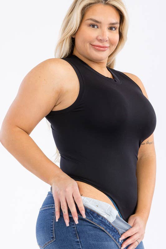 Curve Market - Wholesale Bodysuit - Women's - PLUS SIZE ROUND NECK SEAMLESS BODYSUIT0