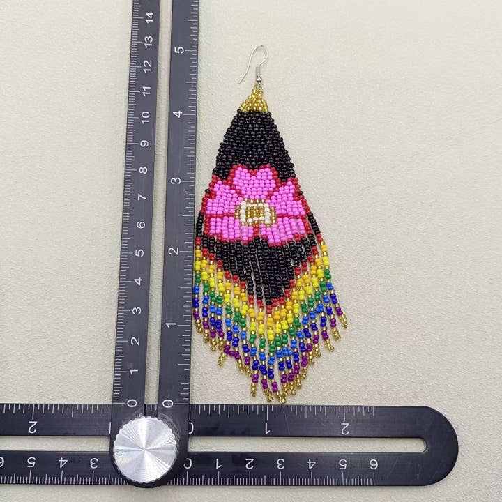 Mio Queena - Wholesale Tassel Earrings - Flower Pattern Seed Beads Fringe Earrings - SB7