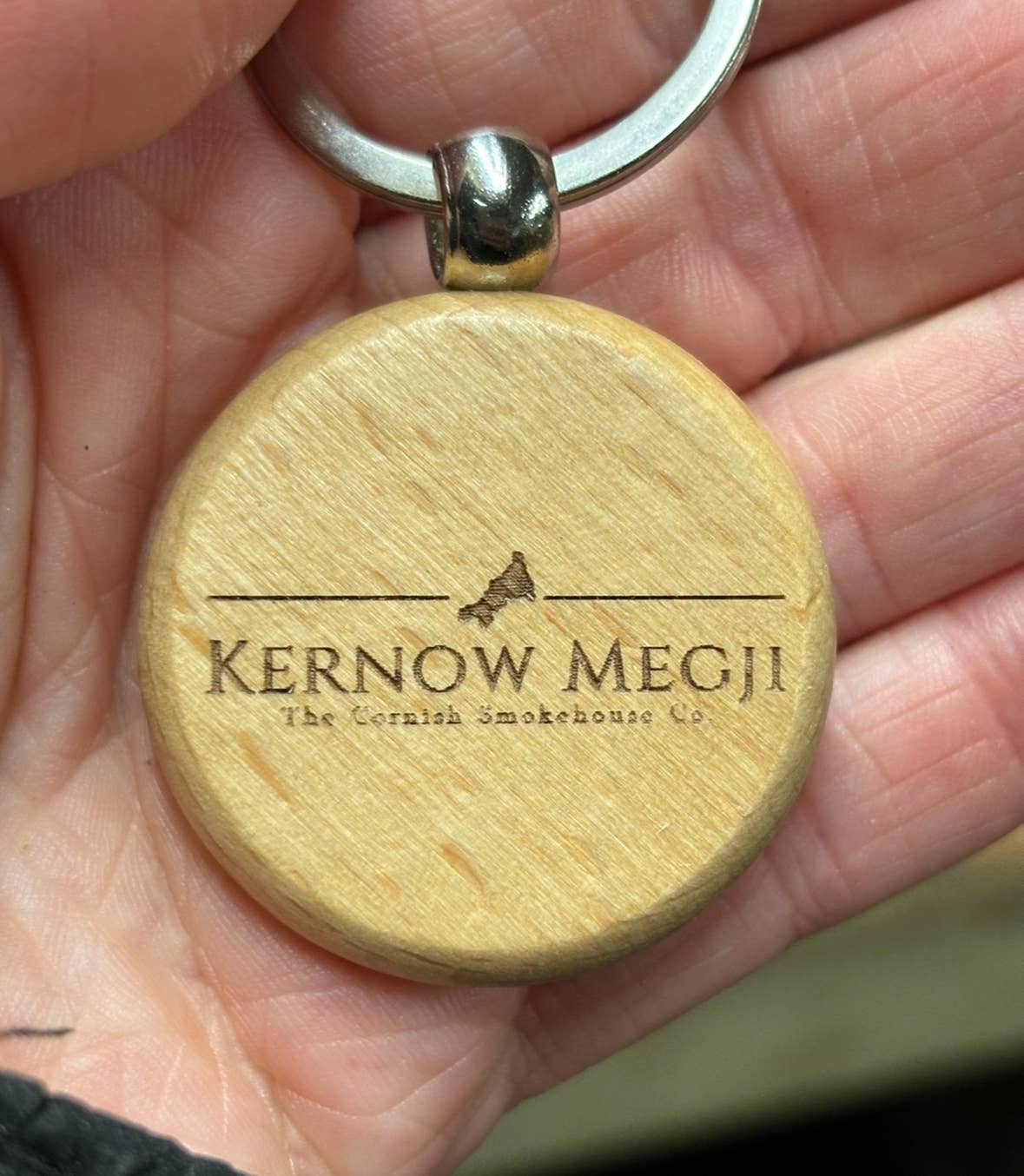 mayos makers – wholesale Keychain – Unisex – Personalised Wooden Keyring - Solid Wood Custom Engraved Key Ring2