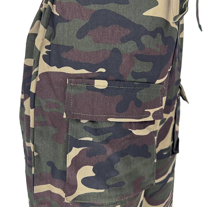 green Streetwear Loose camouflage overalls for wholesale on Faire11