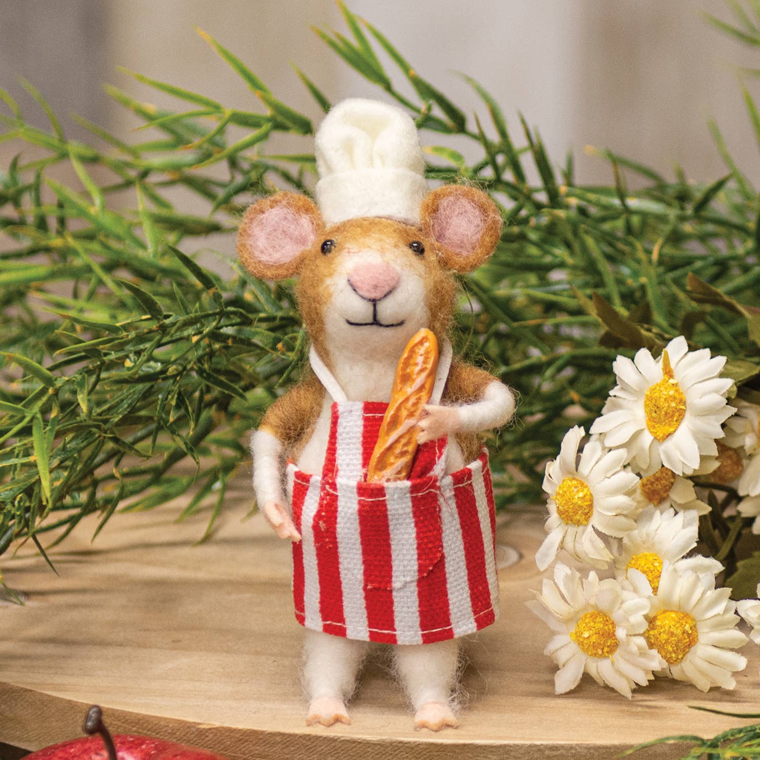 Bright Ideas – wholesale Ornament – Chef Mouse with Baguette Felted Ornament1