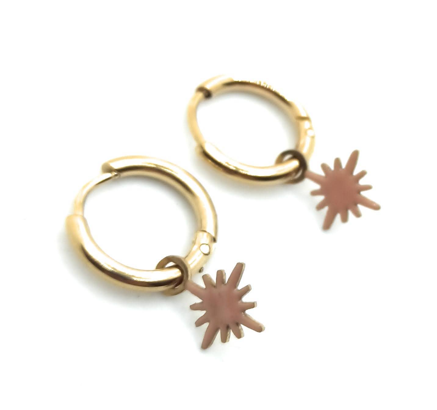 BRANDELIA - Wholesale Dangle Earrings - Pendant Earrings · Nude Star Gold Hoop4