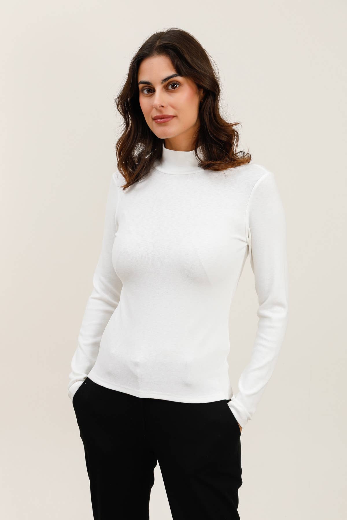 Daphnea - Wholesale Knit Top - Women's - 32100 TURTLENECK T-SHIRT8