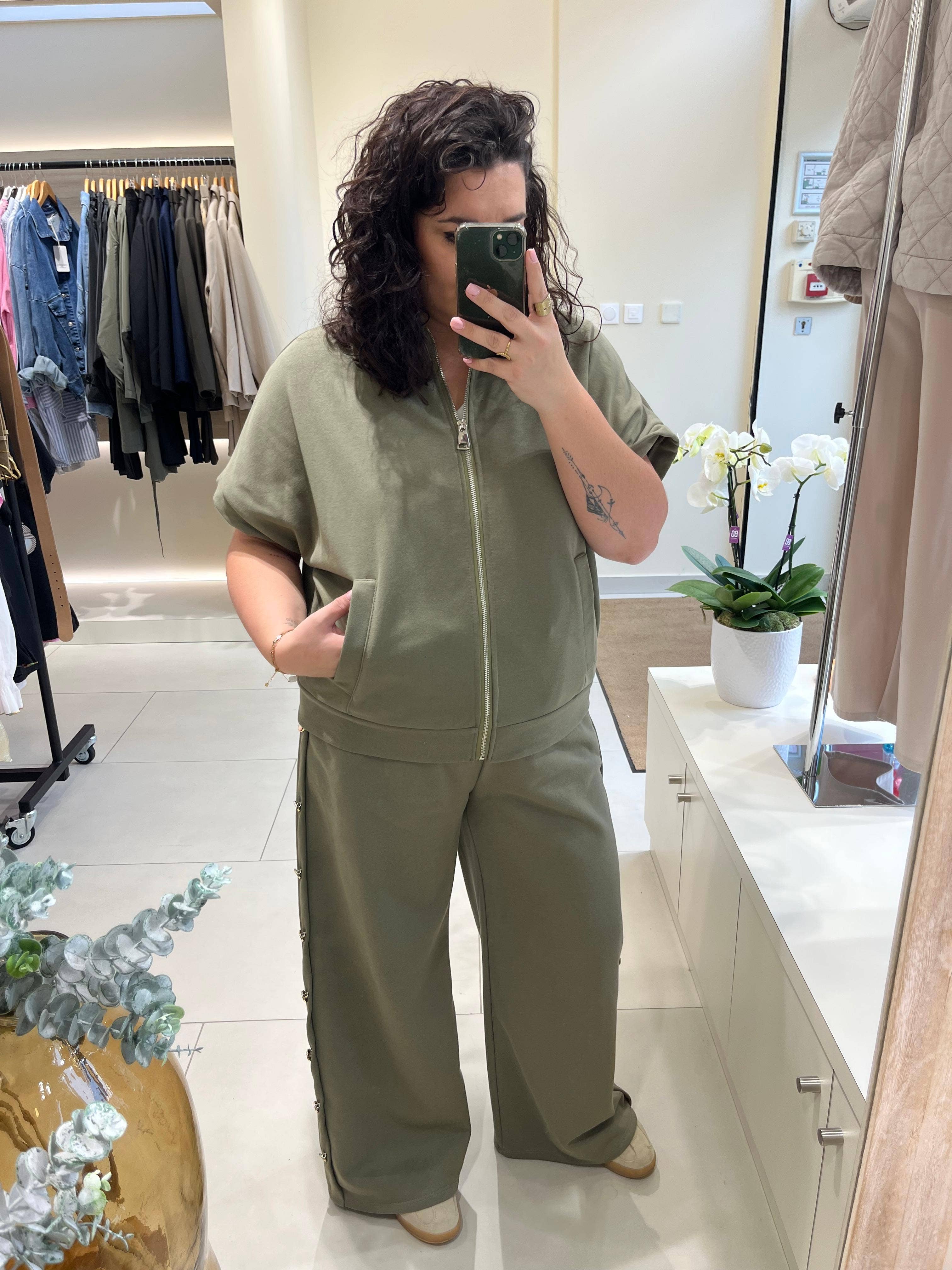 C'MELODIE – wholesale Jacka - Dam – Stor Storlek - Damjacka Knälång Kortärmad1