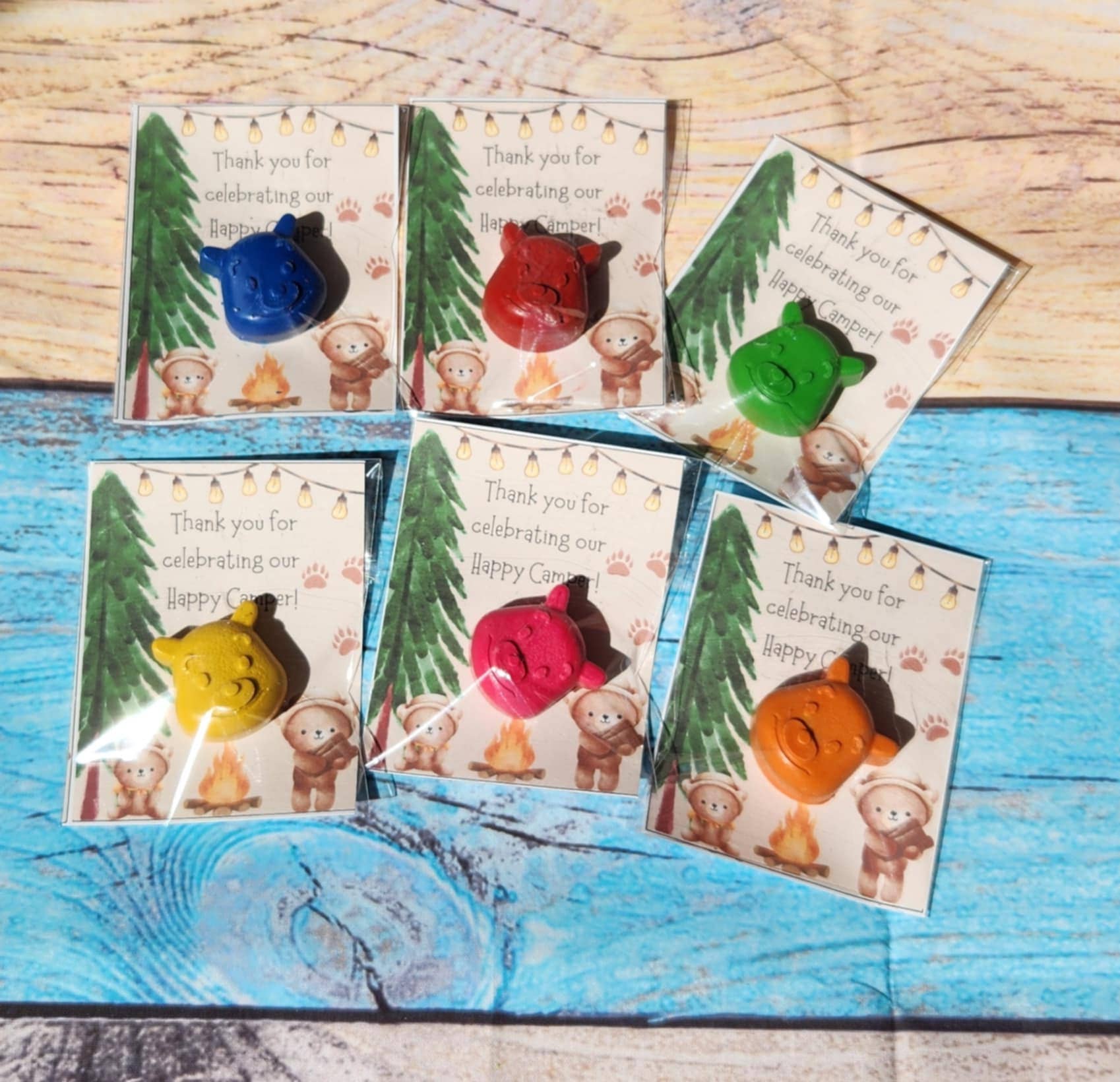 Snazzy Crayons – lembranças de festas por atacado – Cartões de Agradecimento com Tema de Campismo com Lápis de Cera em Forma de Urso4